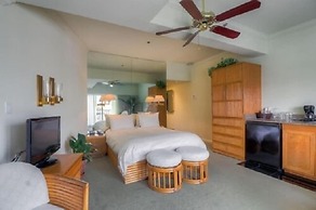 Lighthouse Club Hotel