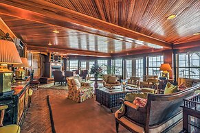 Lighthouse Club Hotel