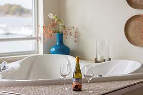 The Edge at Fager's Island