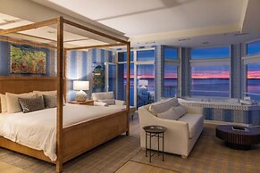 The Edge at Fager's Island