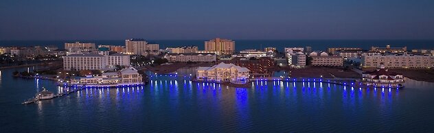 The Edge at Fager's Island