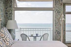 The Edge at Fager's Island