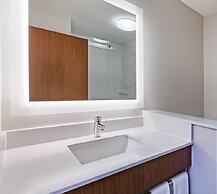 Holiday Inn Express & Suites Tulsa West - Sand Springs by IHG