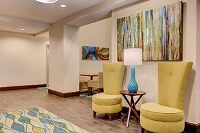 Hampton Inn & Suites Manchester