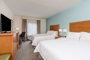 Hampton Inn & Suites Manchester