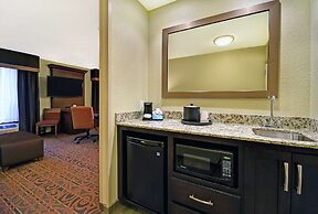 Hampton Inn & Suites Milwaukee/Franklin