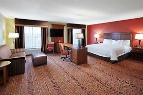 Hampton Inn & Suites Milwaukee/Franklin