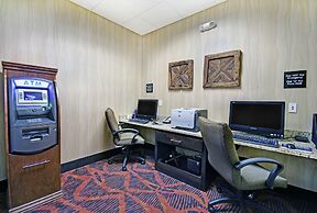 Hampton Inn & Suites Milwaukee/Franklin