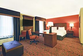 Hampton Inn & Suites Milwaukee/Franklin