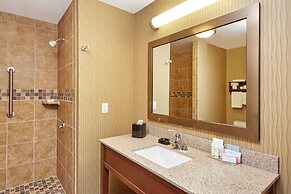 Hampton Inn & Suites Milwaukee/Franklin