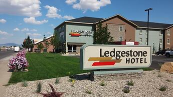 Ledgestone Hotel Vernal