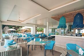 Carana Beach Hotel