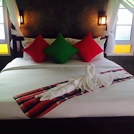 Pinky Bungalows Resort