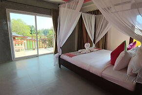 Pinky Bungalows Resort