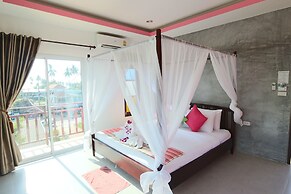 Pinky Bungalows Resort