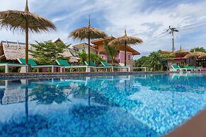 Pinky Bungalows Resort