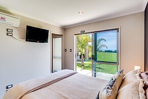 Napier Bed & Breakfast Tequila Sunrise