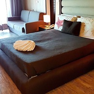 The Crow's Nest Resort