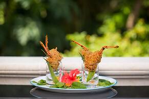 The Crow's Nest Resort