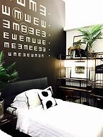 M Boutique Station 18