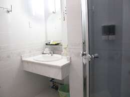 Hoa Phat Hotel & Apartment