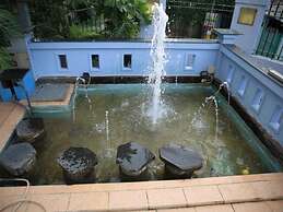 Hoa Phat Hotel & Apartment