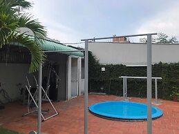 Hoa Phat Hotel & Apartment