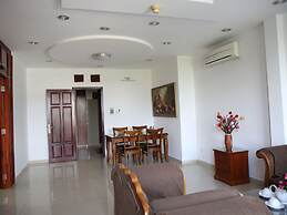 Hoa Phat Hotel & Apartment