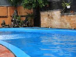 Hoa Phat Hotel & Apartment