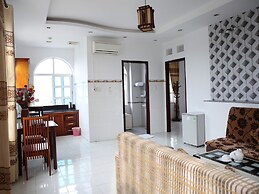 Hoa Phat Hotel & Apartment