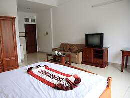 Hoa Phat Hotel & Apartment
