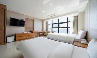 Premiers Hotel