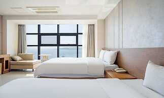 Premiers Hotel