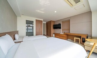 Premiers Hotel