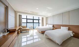 Premiers Hotel