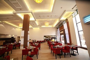 Grand Riverview Hotel