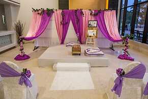 Grand Riverview Hotel