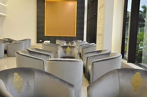 Grand Riverview Hotel