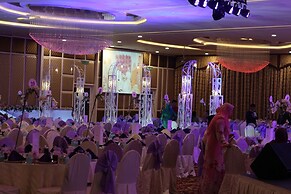 Grand Riverview Hotel