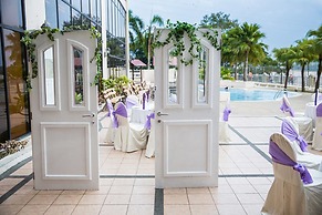 Grand Riverview Hotel