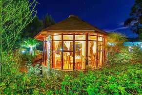 Poa Place Resort & Hotel - Where Nature Meets Comfort