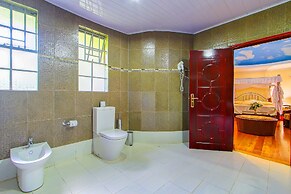 Poa Place Resort & Hotel - Where Nature Meets Comfort