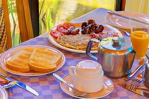 Poa Place Resort & Hotel - Where Nature Meets Comfort