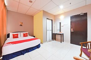 Hotel O Destiny Riverside Hotel