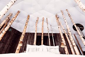 Whitepod