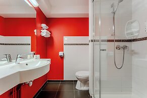ACE Hôtel Bordeaux-Cestas