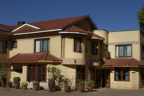 OSinkirri Hotel