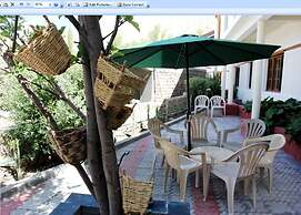 TIH Hotel Mahay Palace