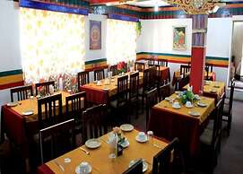 TIH Hotel Mahay Palace