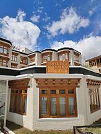 Hotel New Glacier View